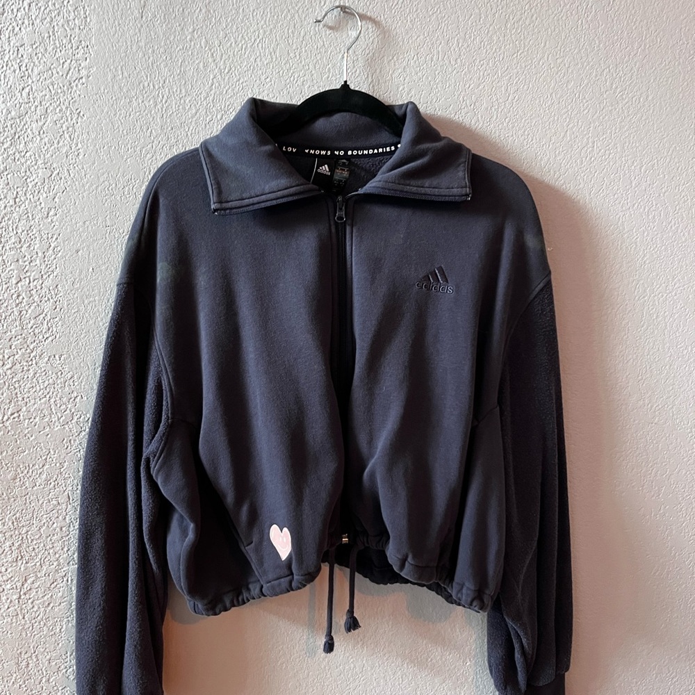 Adidas Black Bomber Jacket Modern Athletic Style